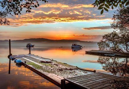 Scotland-Holiday-Loch-sunset