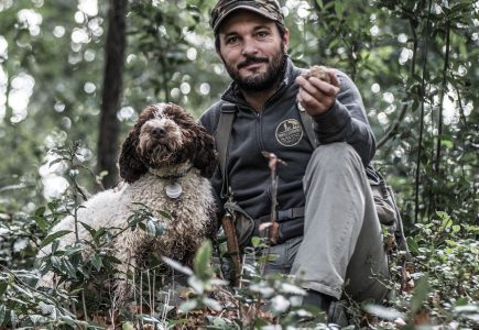 Truffle Hunting (10)-Italy-Holiday